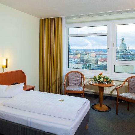 Hotel Am Terrassenufer Dresden Ngoại thất bức ảnh