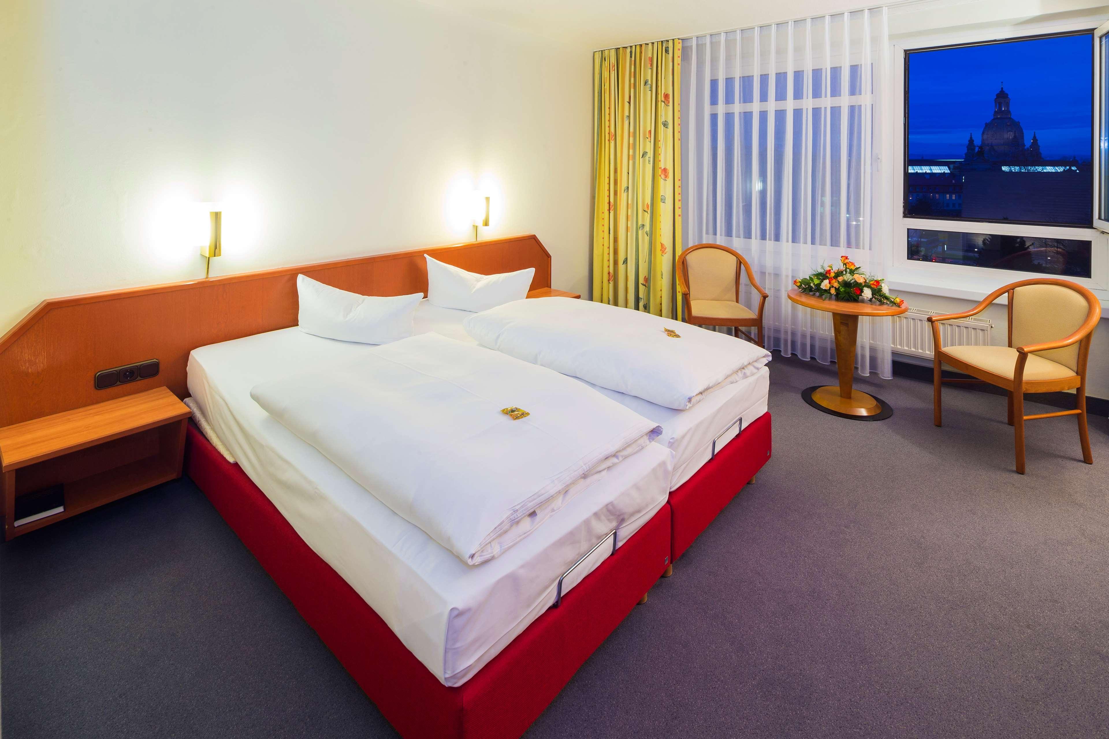 Hotel Am Terrassenufer Dresden Ngoại thất bức ảnh